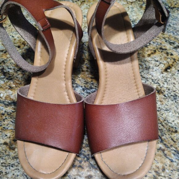Dunes Sunny Leather Sandal Memory Foam Insole & LiteSole Women's Sz 7.5 - Picture 9 of 12